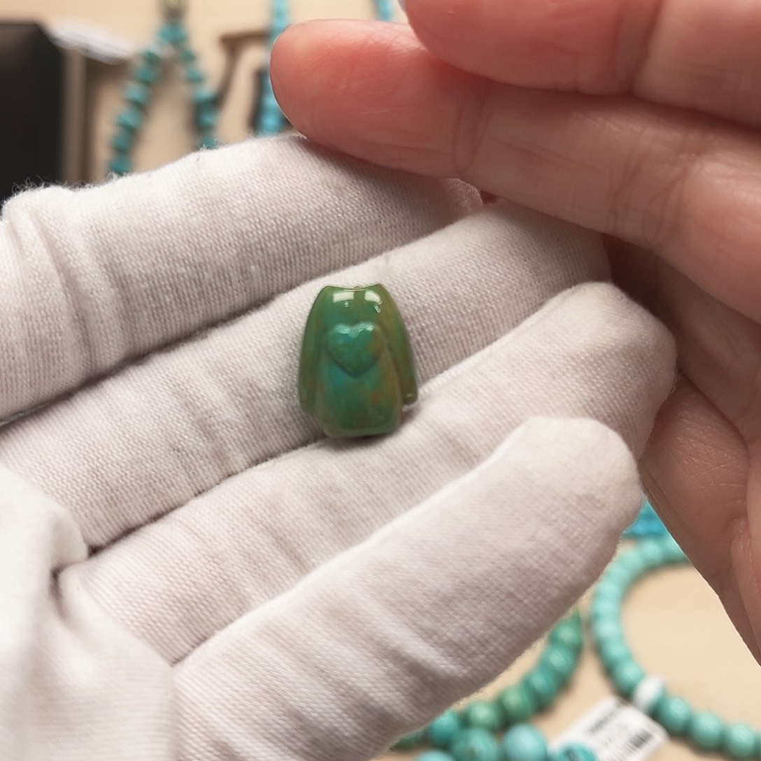 绿松石雕刻未镶嵌