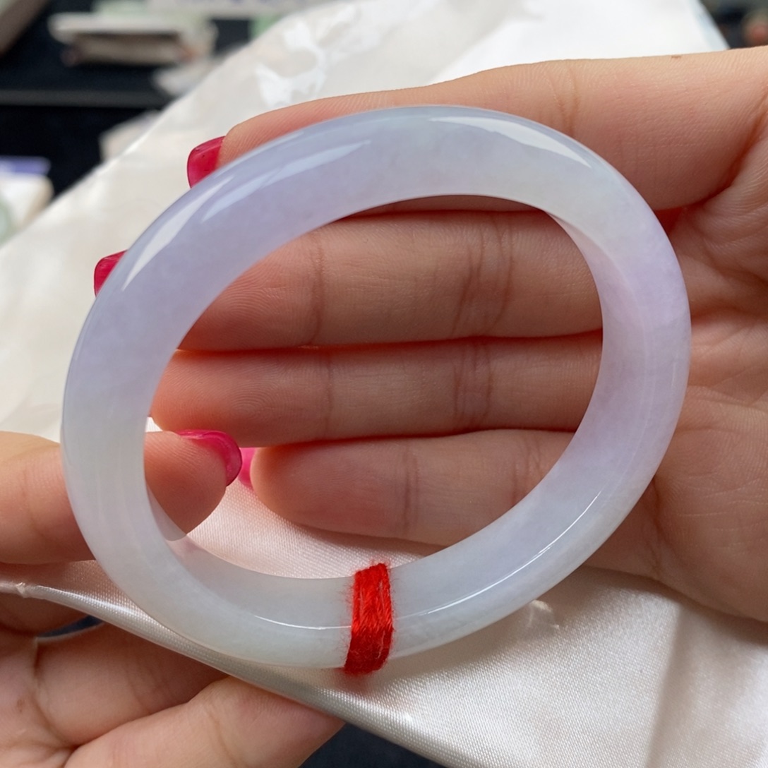 【闪购商品】翡翠手镯未镶嵌7号贵妃