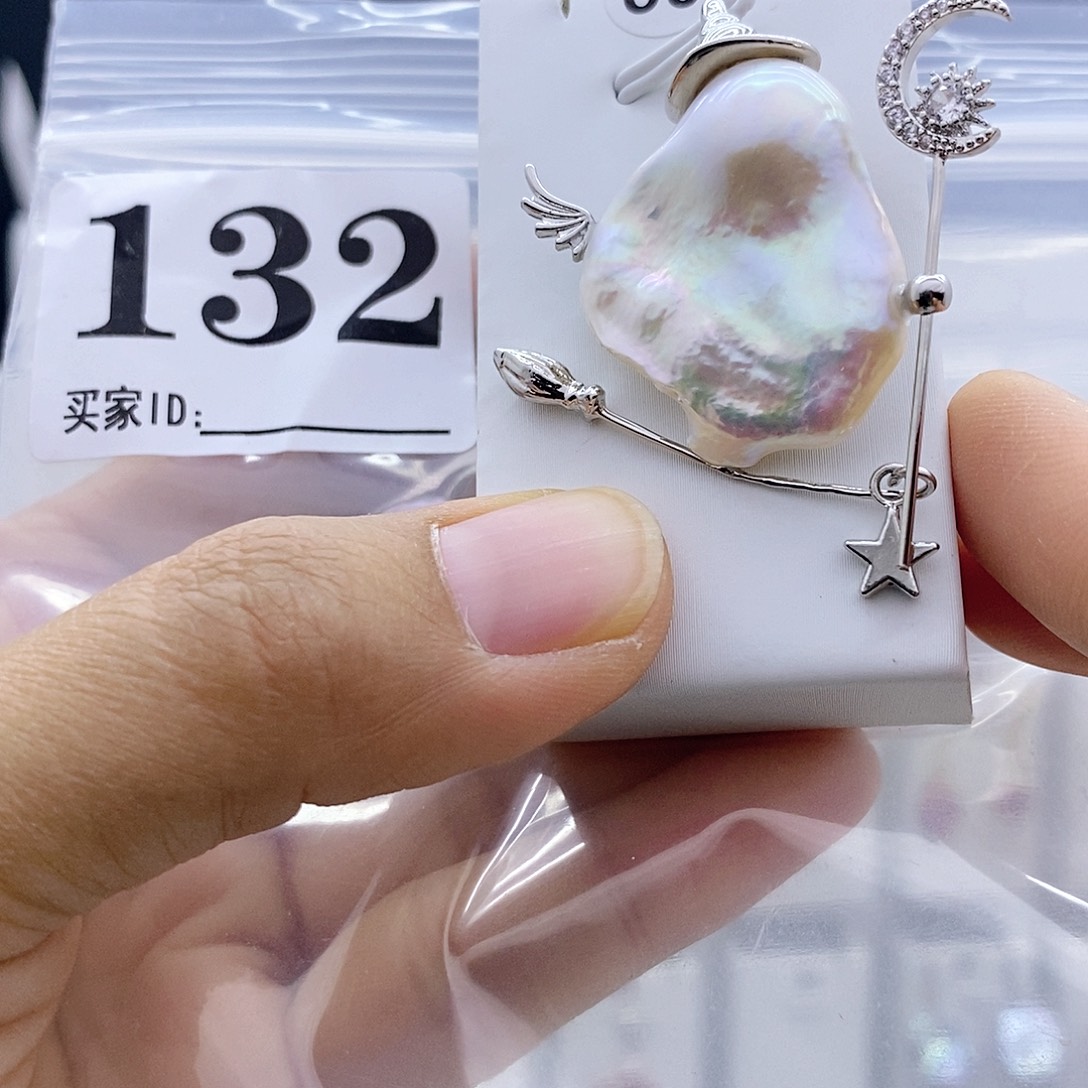 颈饰钛钢淡水珍珠