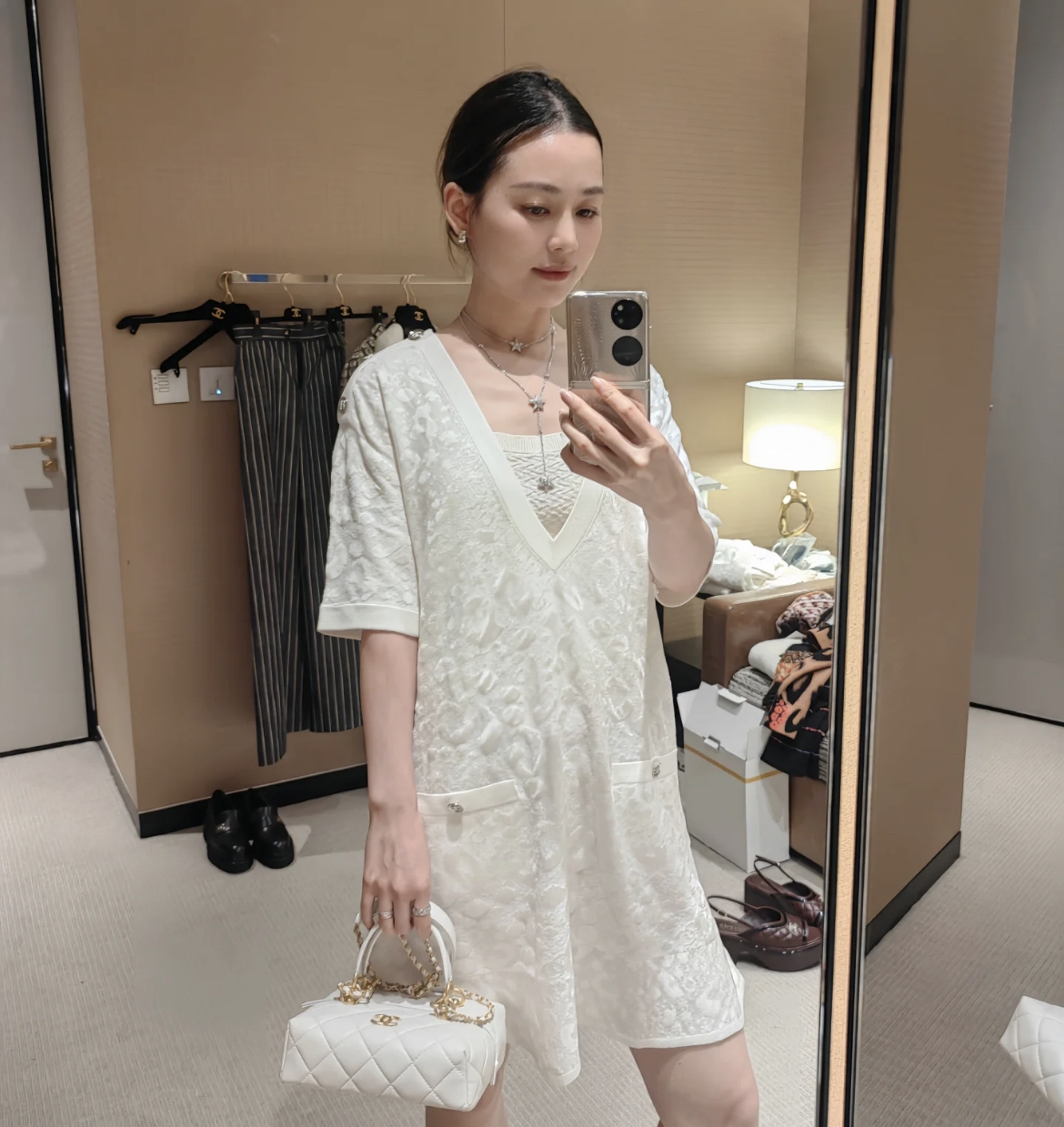 95新 Chanel/香奈儿  bb1637 粘胶纤维 暗纹花卉银扣连衣裙 38码