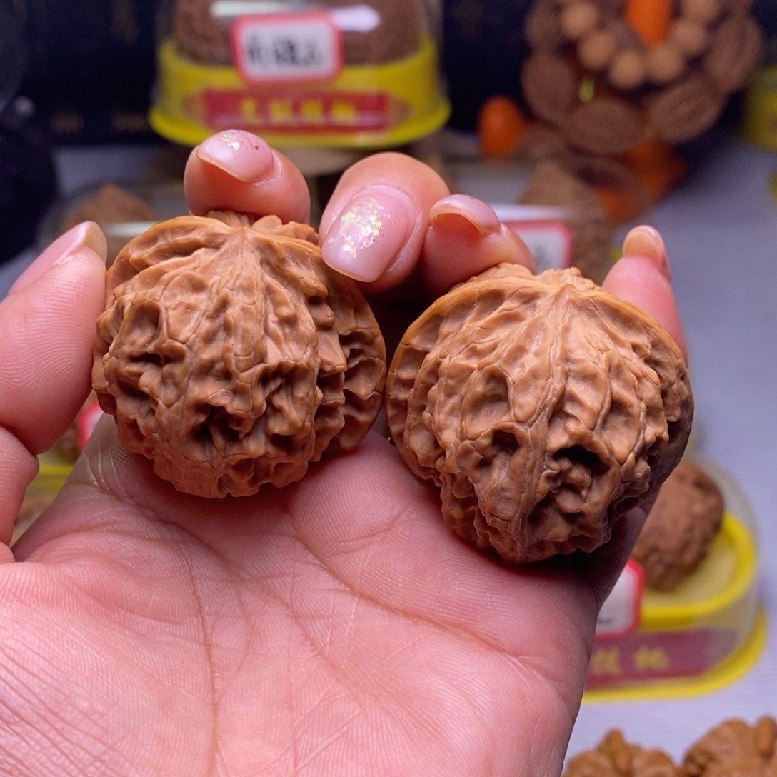 把件文玩核桃随****程苹果园