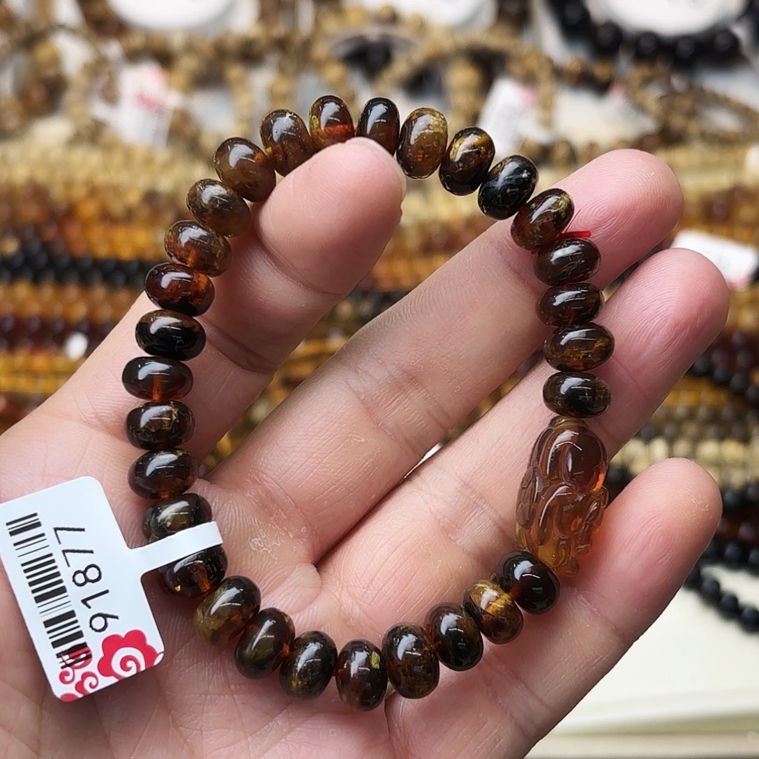 琥珀未镶嵌裸石九91877