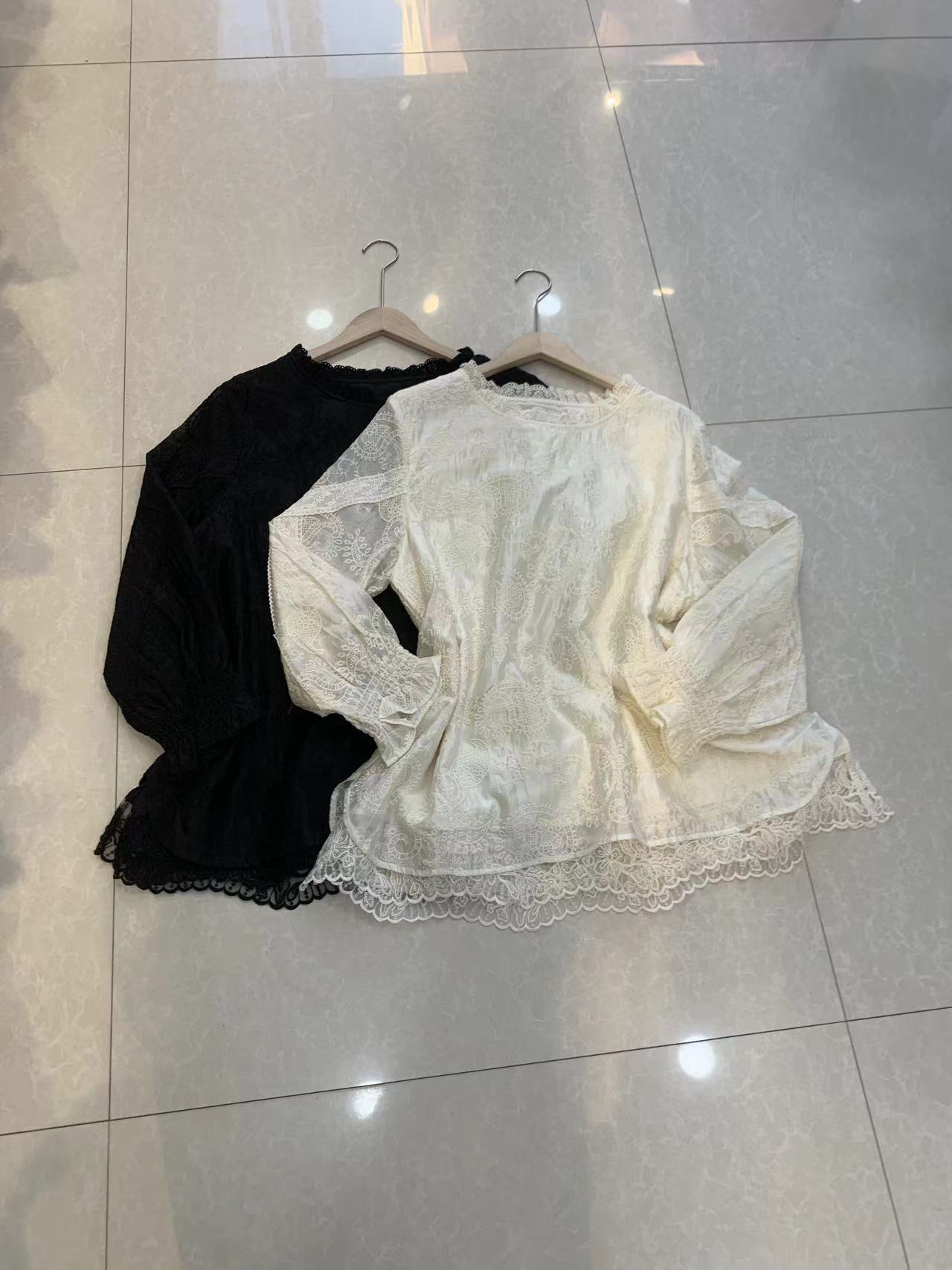 二姐家006流88051时尚百搭蕾丝衫