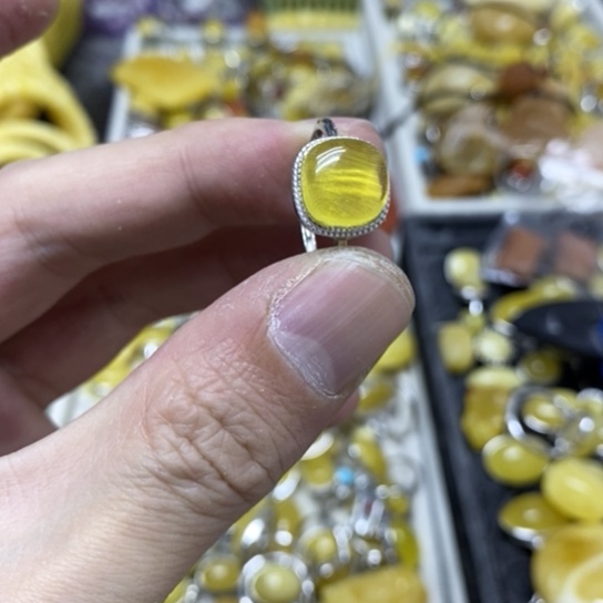 蜜蜡裸石银S925镶嵌戒指