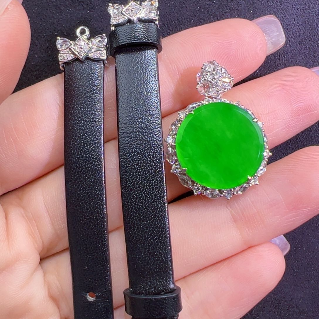 翡翠18K金镶嵌吊坠(不含链)两用款吊坠