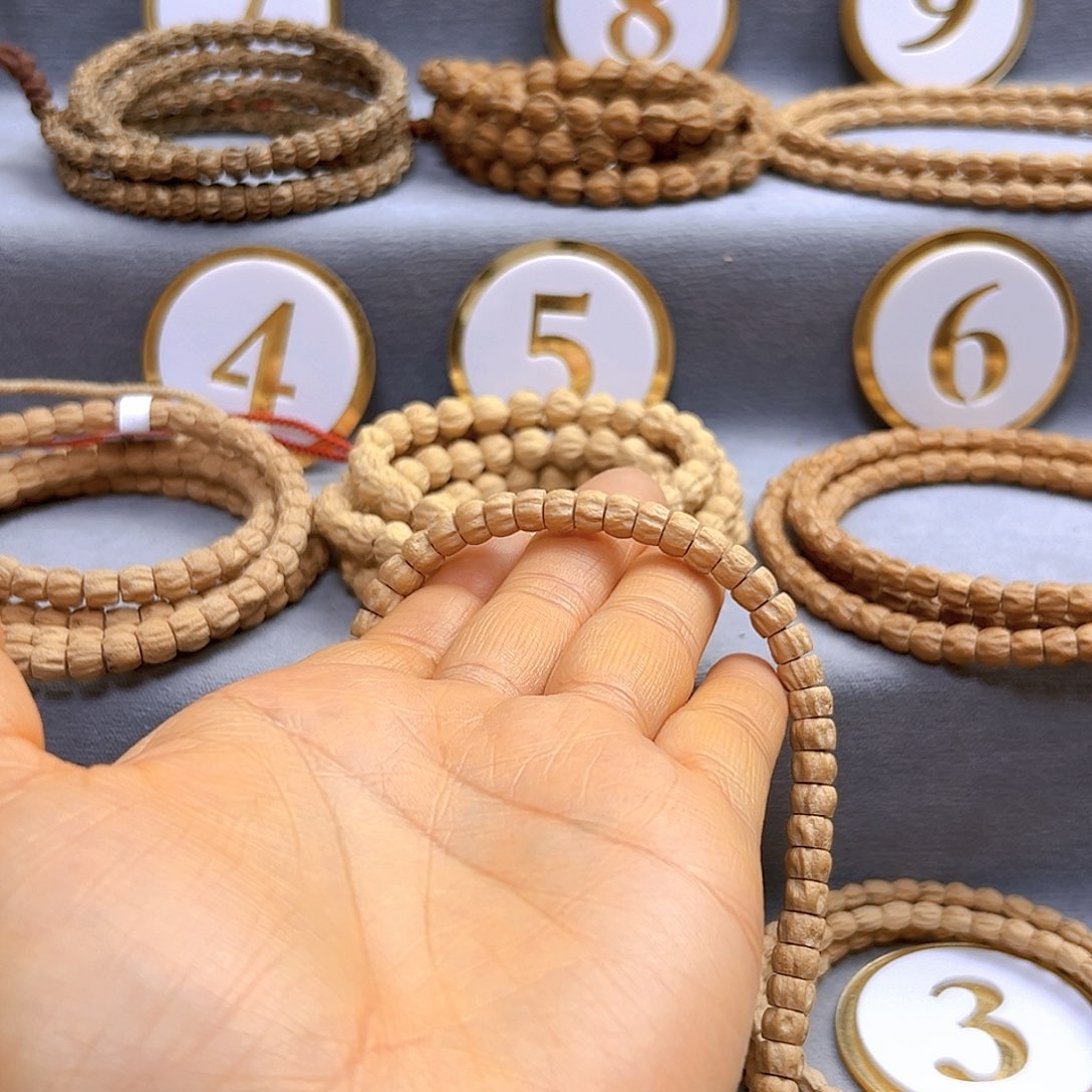 柏香籽/百香籽手串小**频