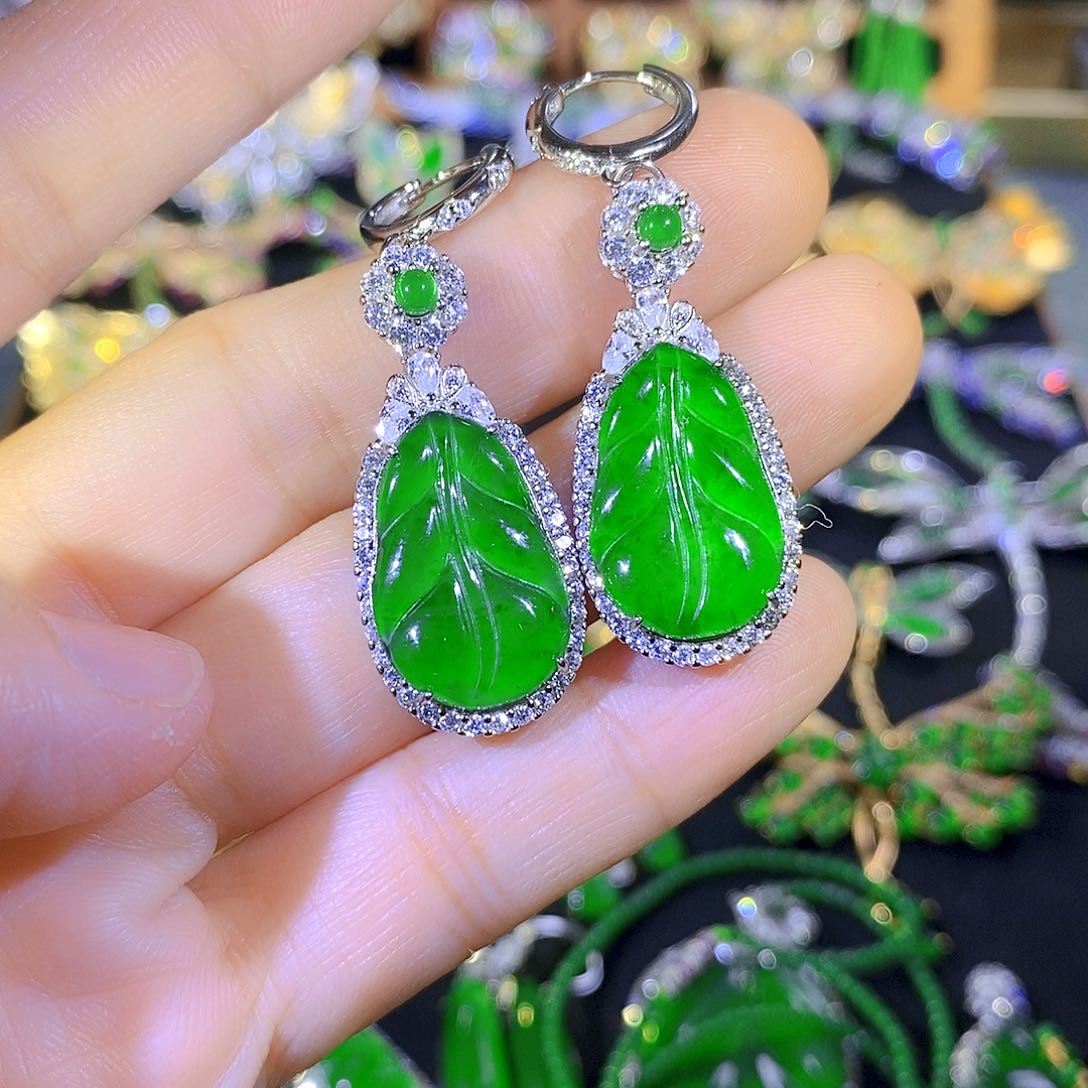 吊坠(不含链)银S925镶嵌翡翠