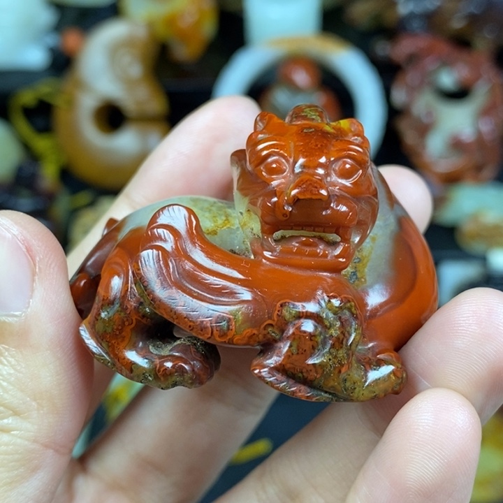 未镶嵌颈饰玛瑙/玉髓路**里