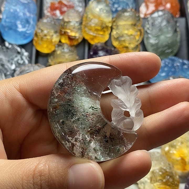 水晶颈饰未镶嵌水晶吊坠