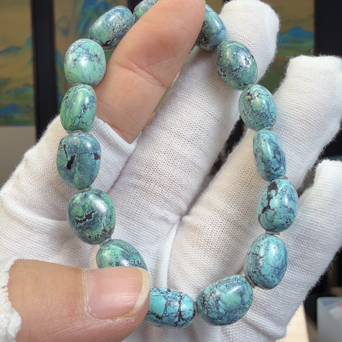 绿松石未镶嵌珠宝奇石