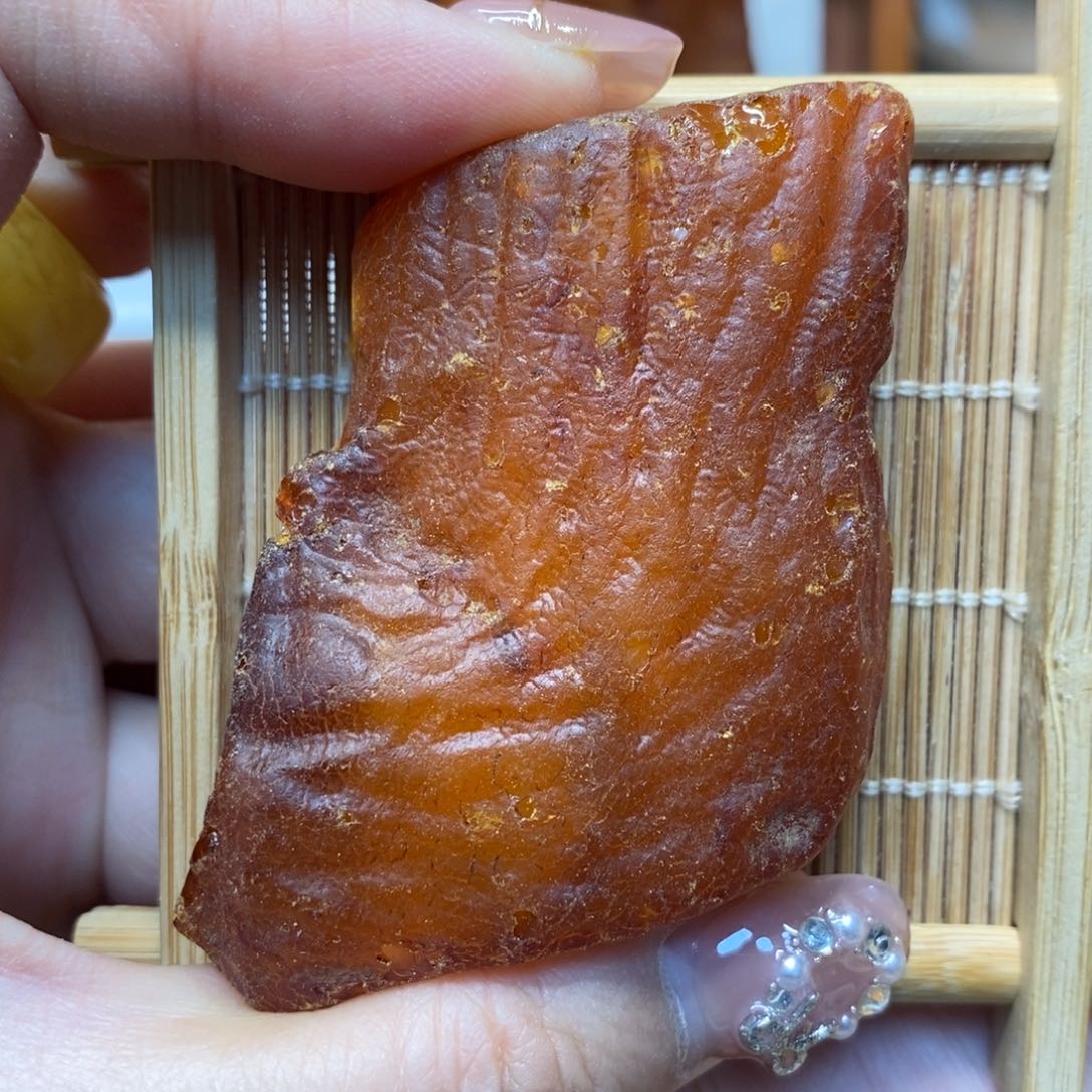 定制琥珀未镶嵌陈