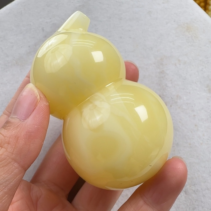 未镶嵌蜜蜡珠宝奇石