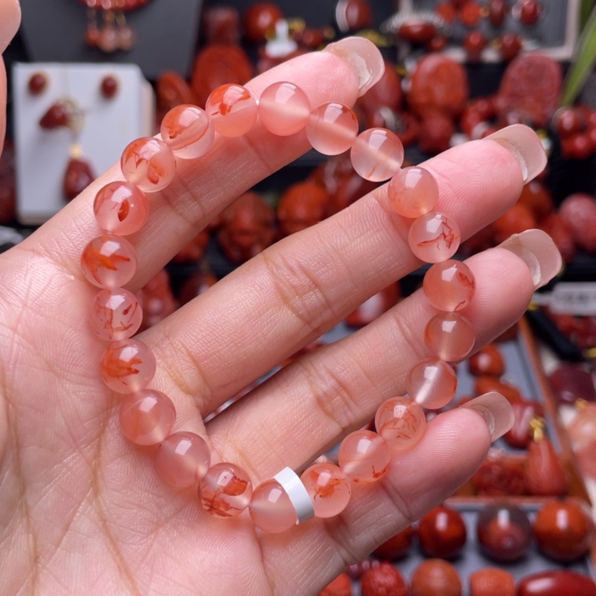 【闪购商品】南红玛瑙8➕冰飘手串未镶嵌