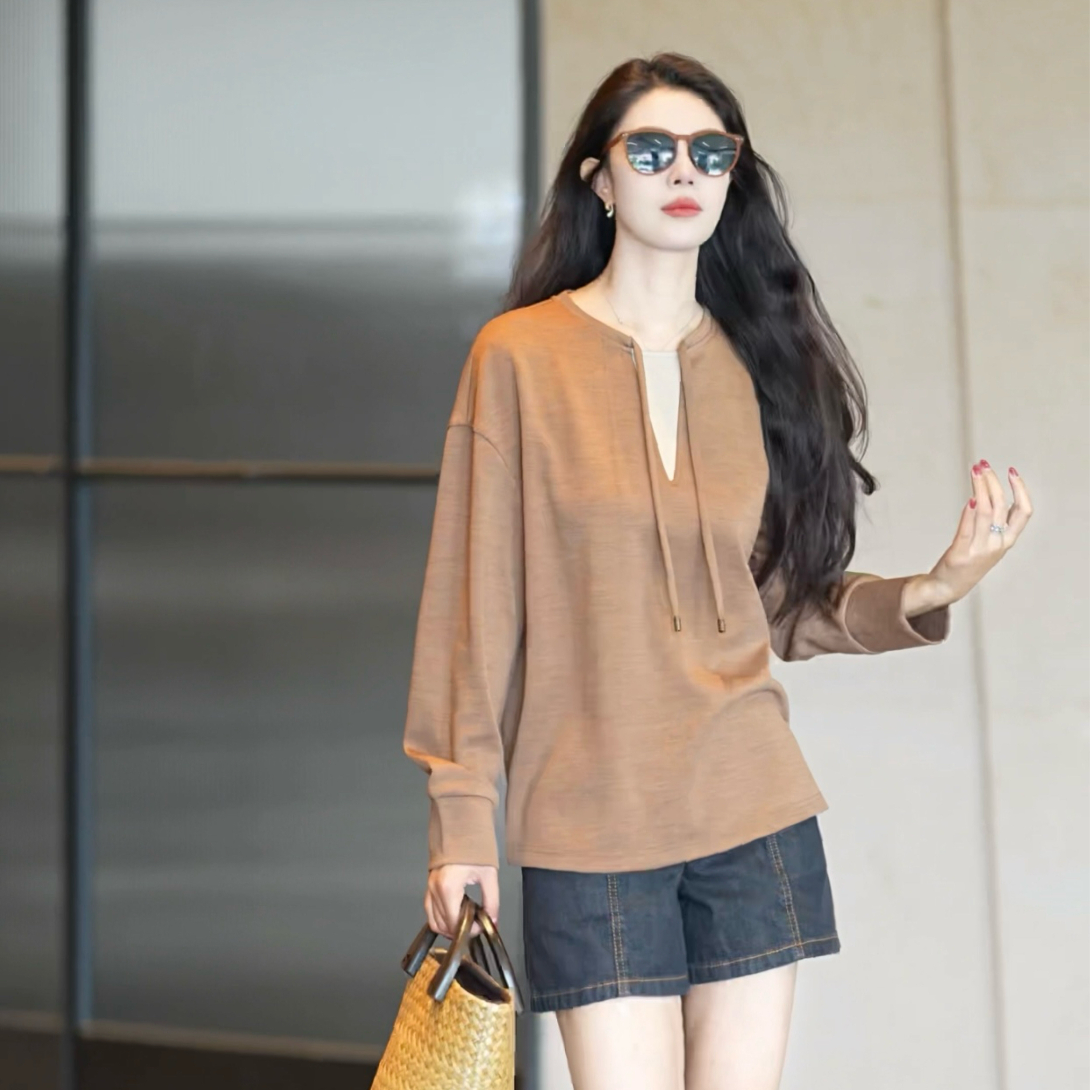 AMASS/阿玛施宽松型长袖慵懒风圆领卫衣洋气显瘦度假风/530080