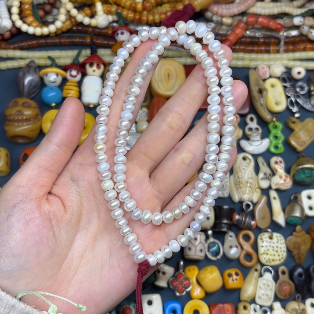 只买单纯的吊坠，没带链子，属的性质。无小****涯