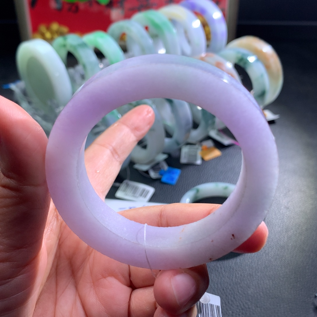 定制翡翠未镶嵌翡翠手镯