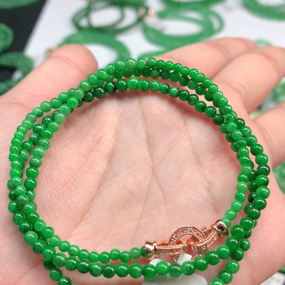 翡翠手链未镶嵌翡翠