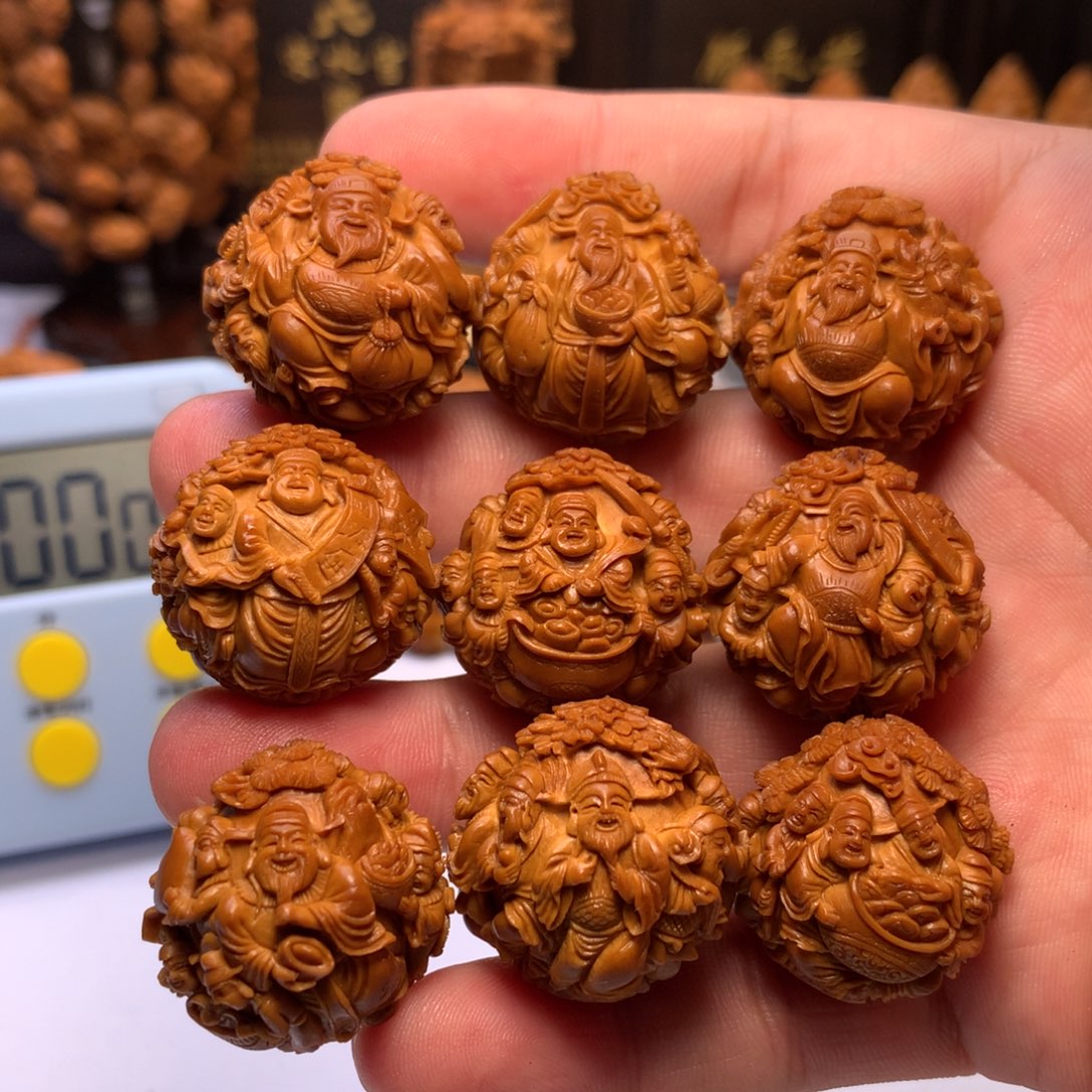 【闪购商品】其他橄榄核M****瑞云龙核雕