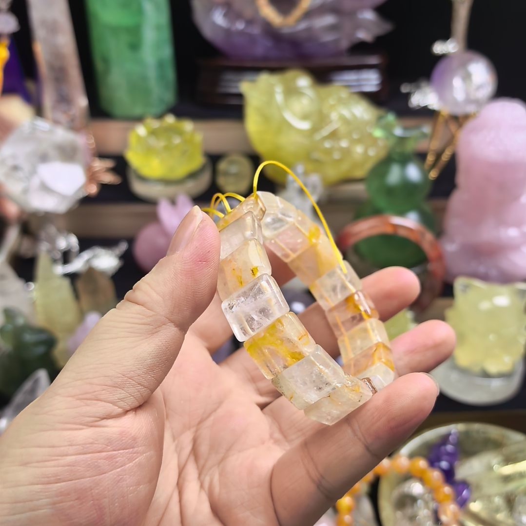 水晶未镶嵌大型摆件（非配饰）