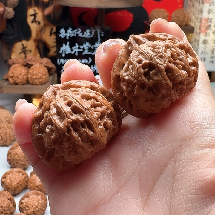 文玩核桃吊坠全品宫灯35