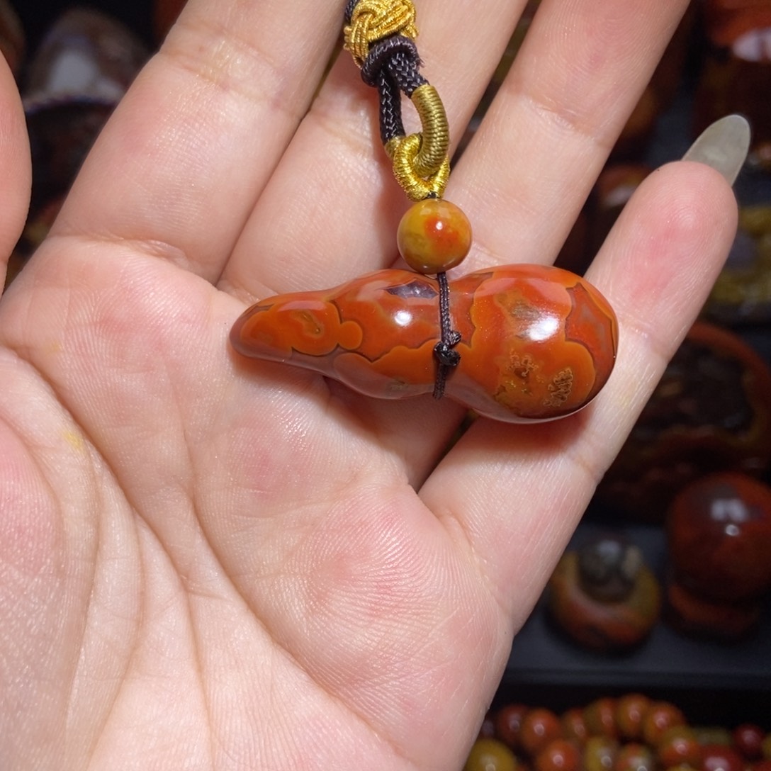 玛瑙/玉髓吊坠未镶嵌