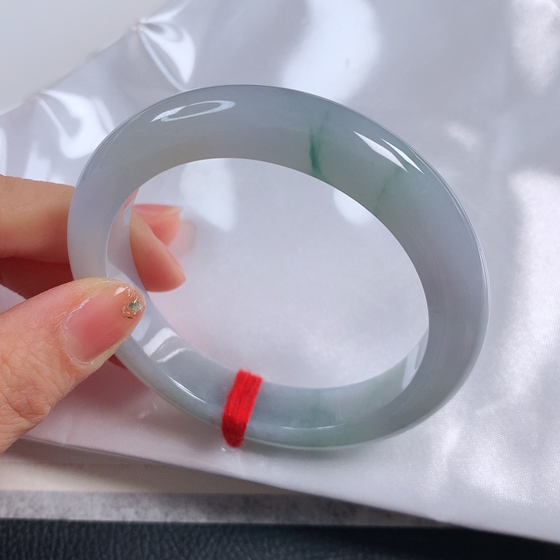 翡翠手镯未镶嵌s****& 正圈