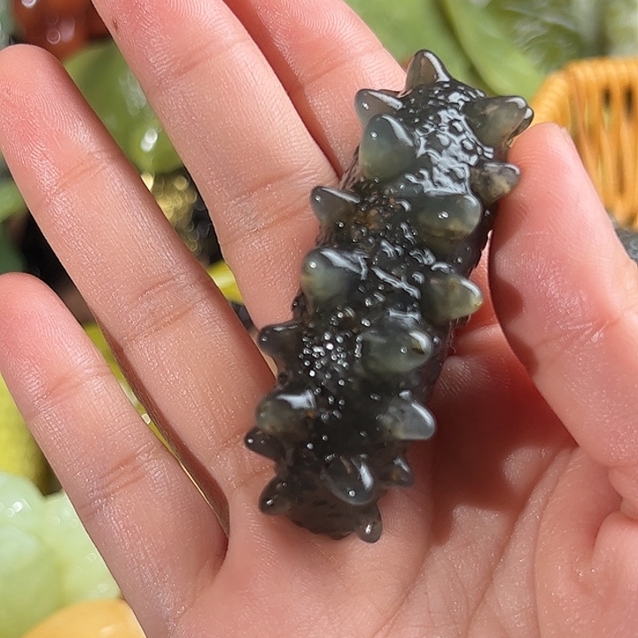 用***9蛇纹石玉未镶嵌珠宝奇石