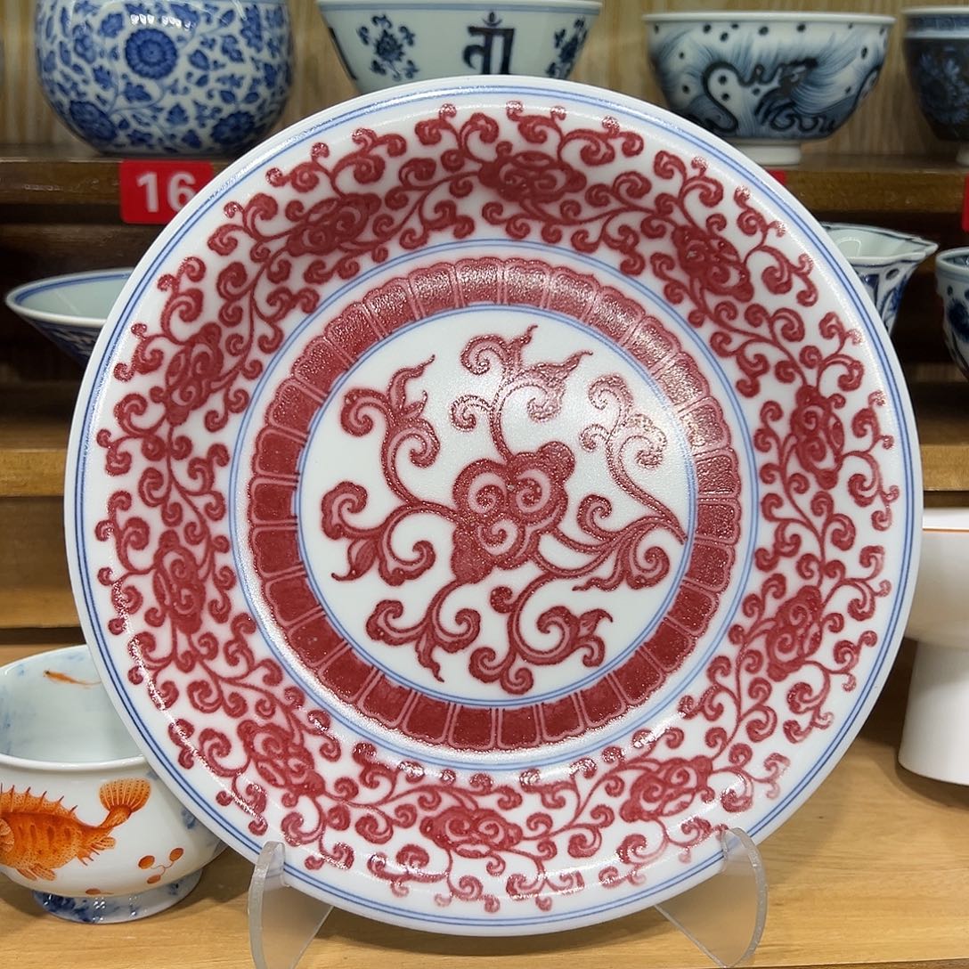 妮***妮青花釉里红如意缠枝莲壶承