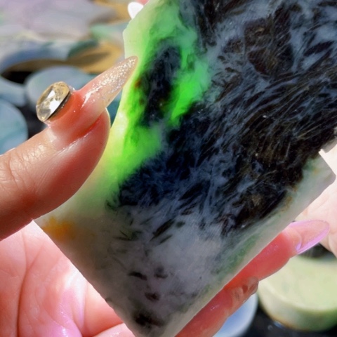 翡翠散珠苏*翡翠原石