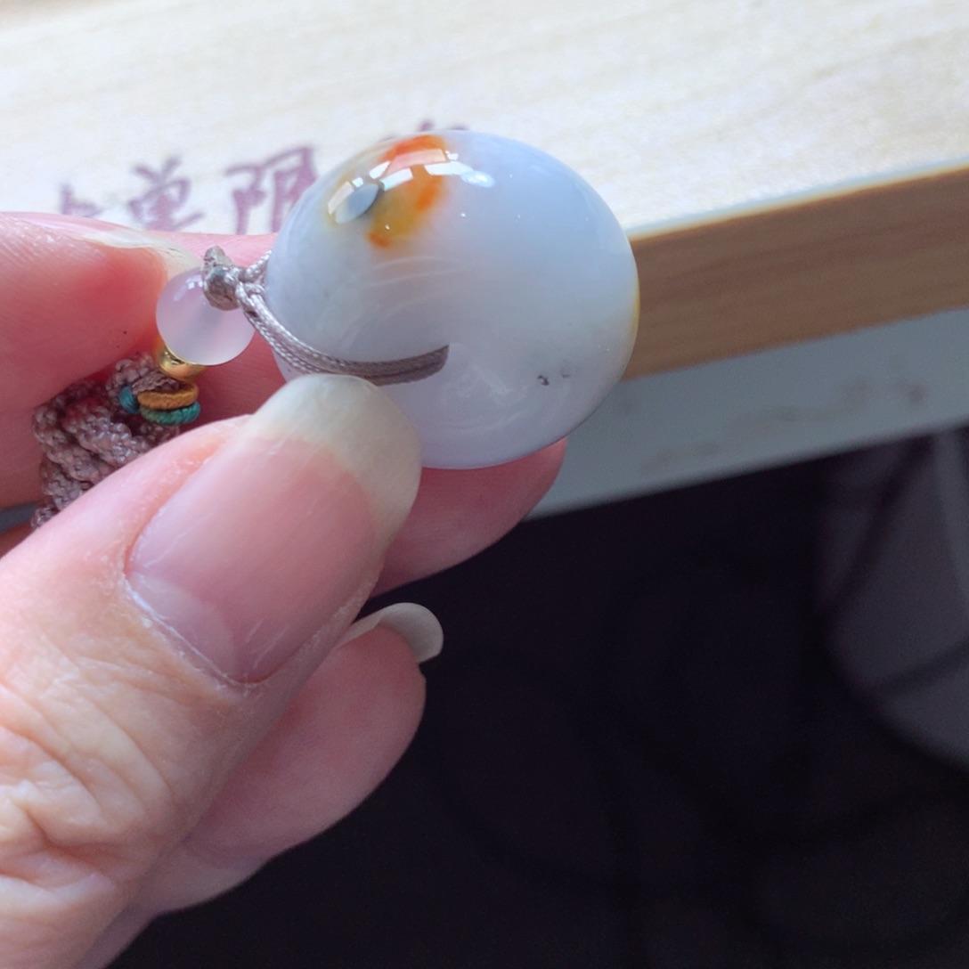 翡翠颈饰未镶嵌吊坠