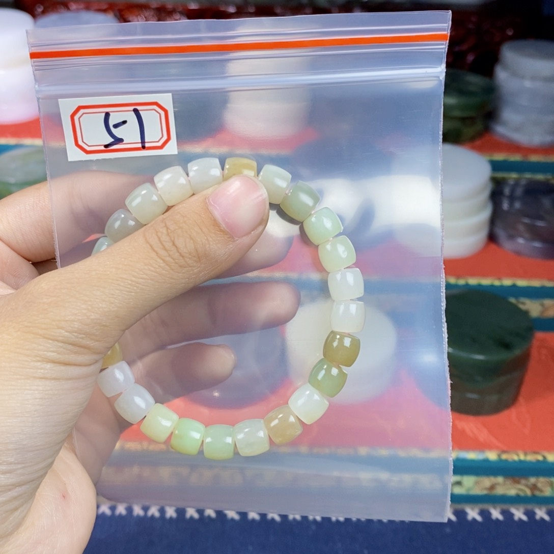 和田玉未镶嵌和田玉