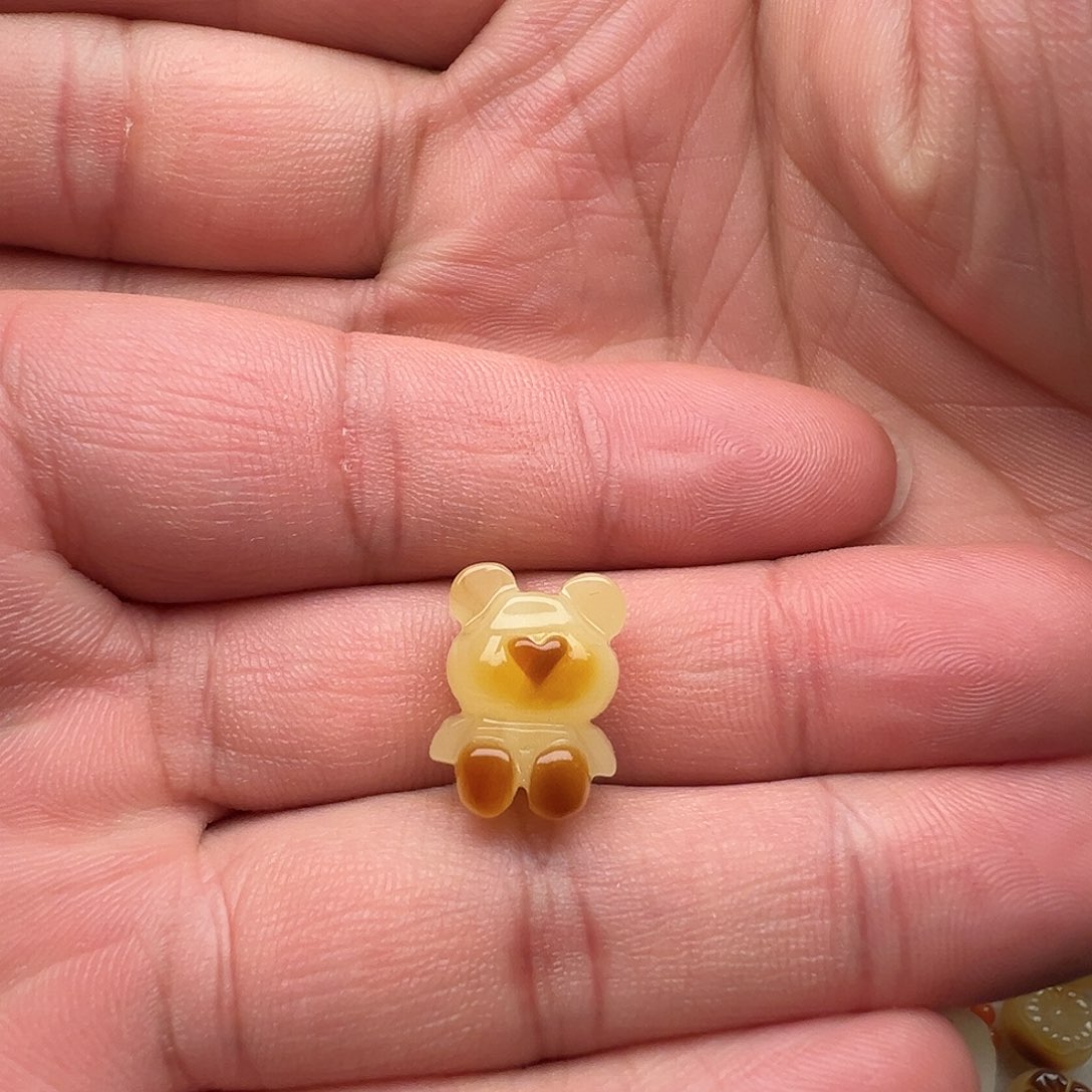 蜜蜡未镶嵌颈饰小熊（打孔不退换）
