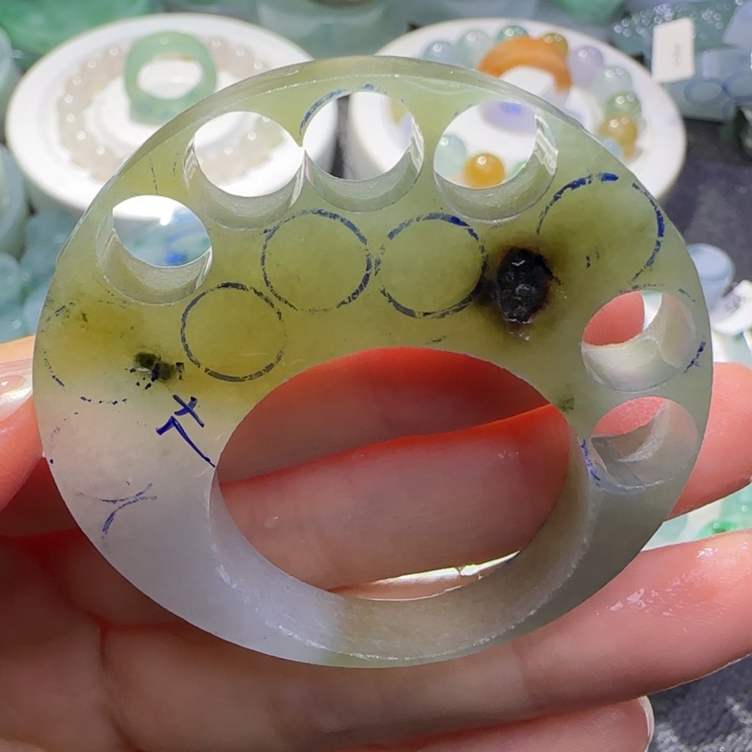 定制翡翠未镶嵌翡翠