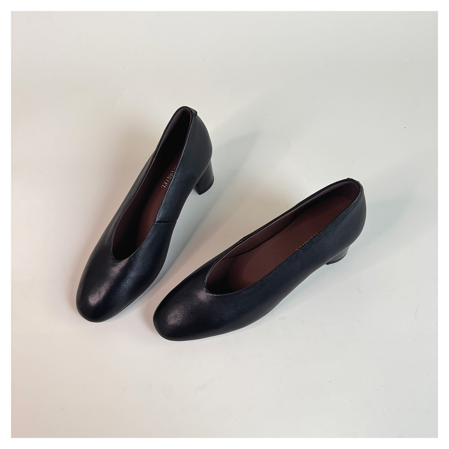 2026新款浅口高跟圆头简约春季奶奶鞋单鞋软底舒适女士百搭9358