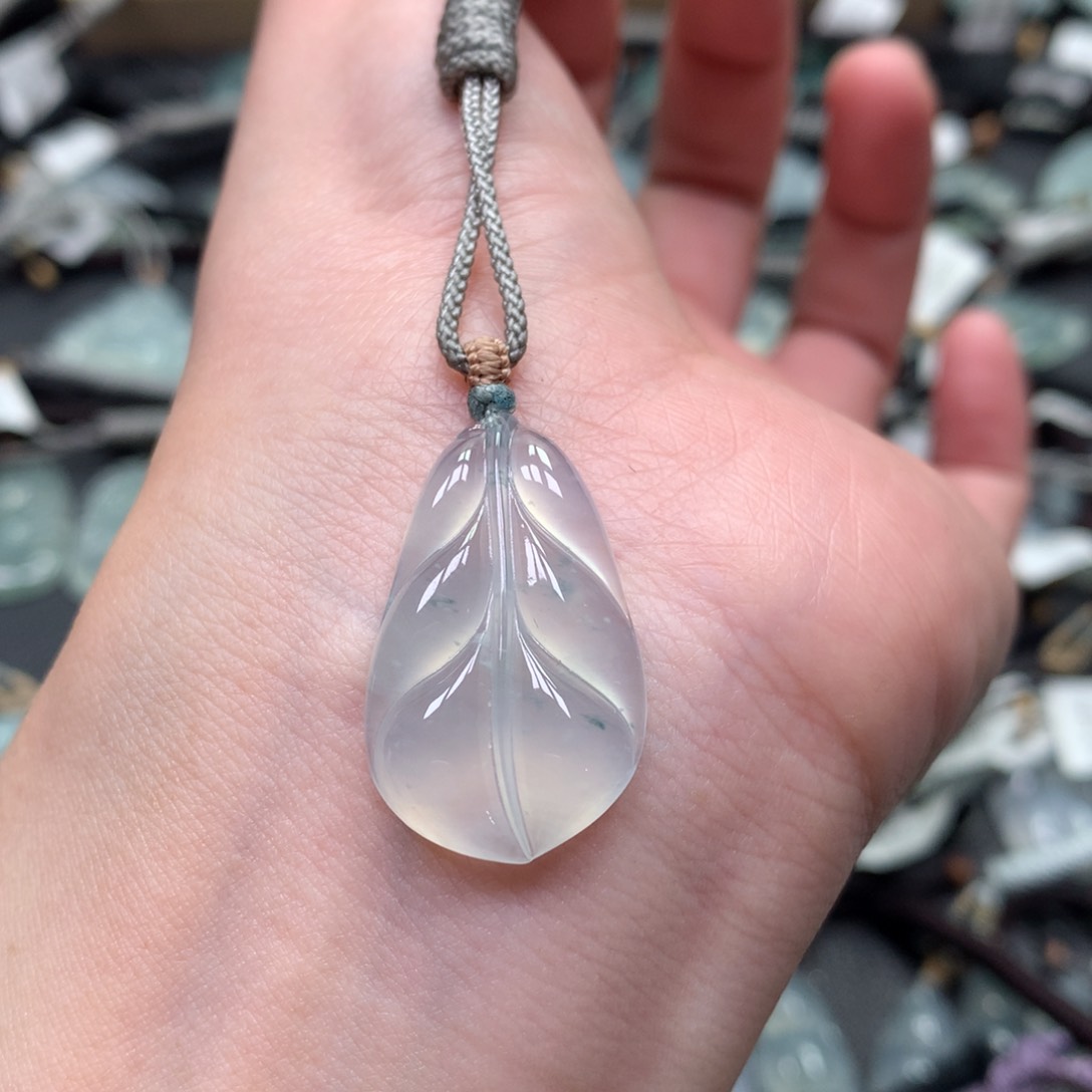 翡翠颈饰未镶嵌0000000000