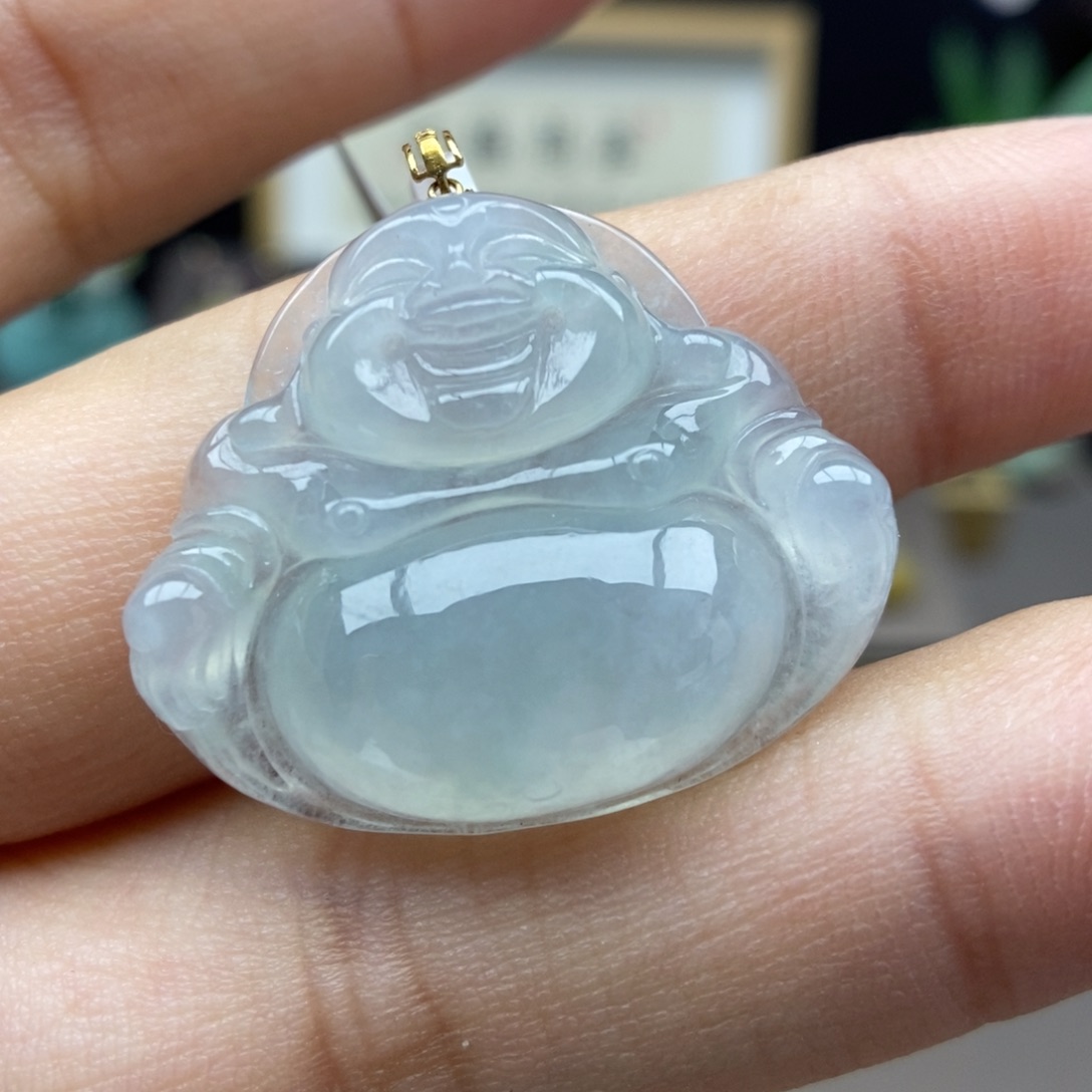 翡翠18K金镶嵌颈饰吊坠63