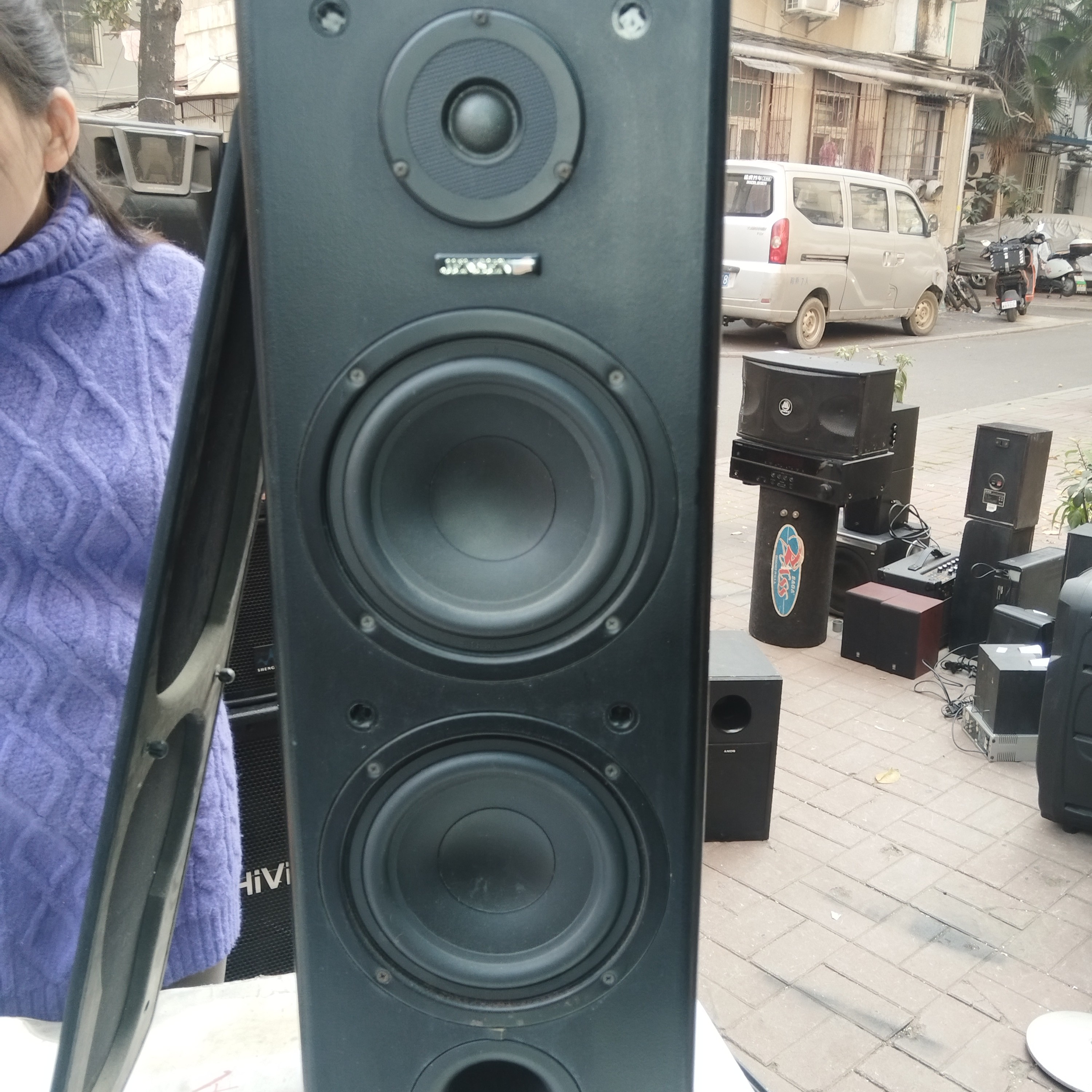 8新  进口书架箱一对，不包邮费，不支持七天无理由退货