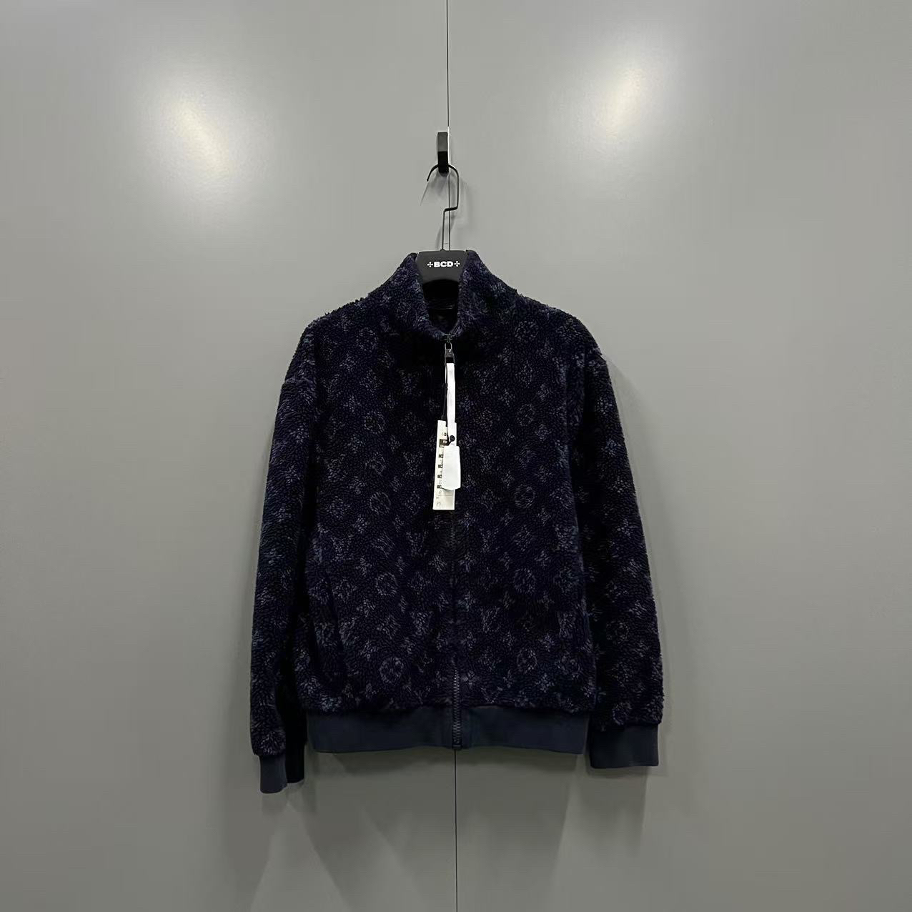 95新 LouisVuitton/路易威登 jp1231 蓝色泰迪夹克 S码 000682