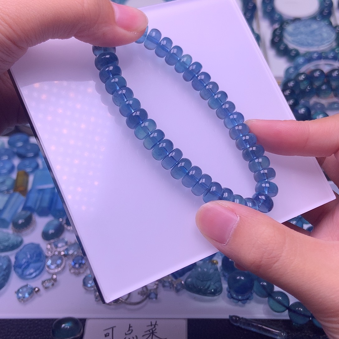 未镶嵌手串海蓝宝石算盘珠（叠拍13件）总价1300元