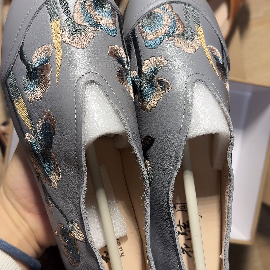 36码灰色头层牛皮小单鞋