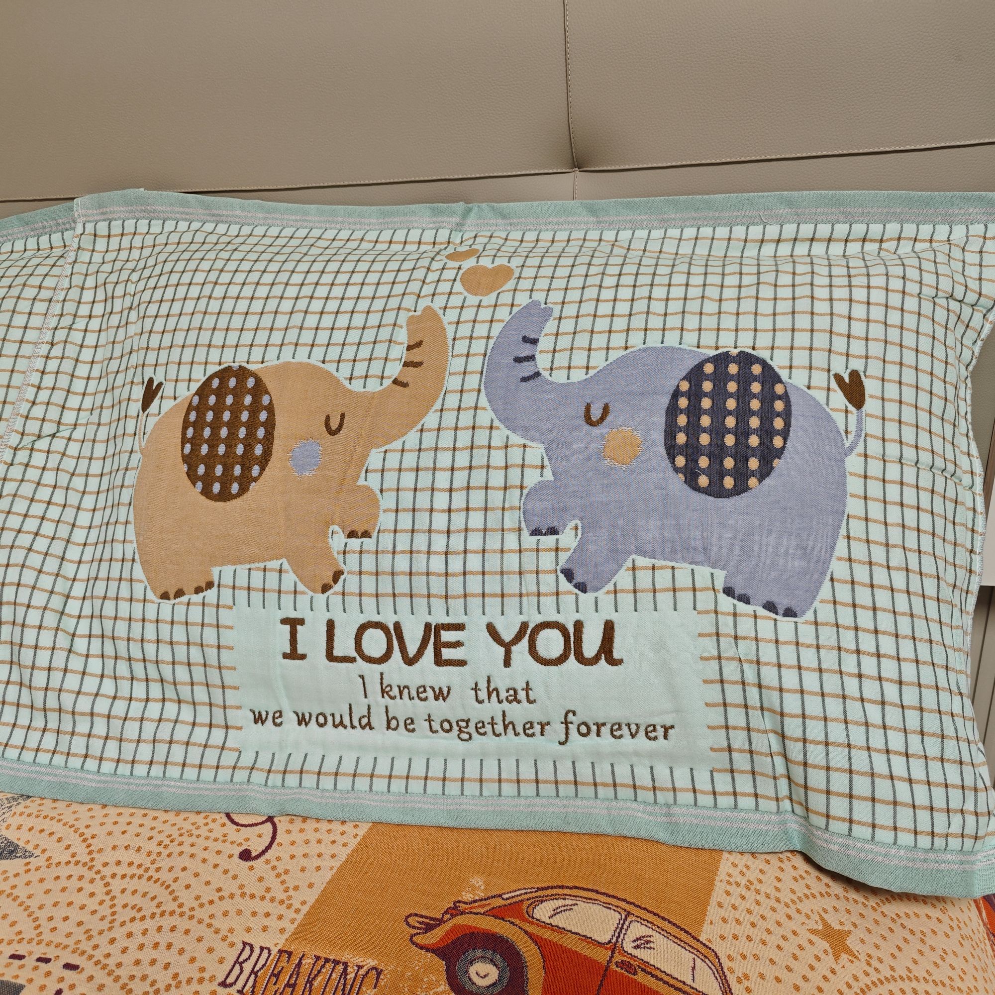 恋爱象纯棉卡通枕巾