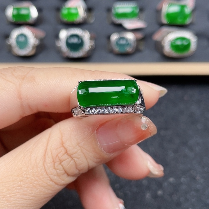 翡翠戒指银S925镶嵌编号3054没有运费险