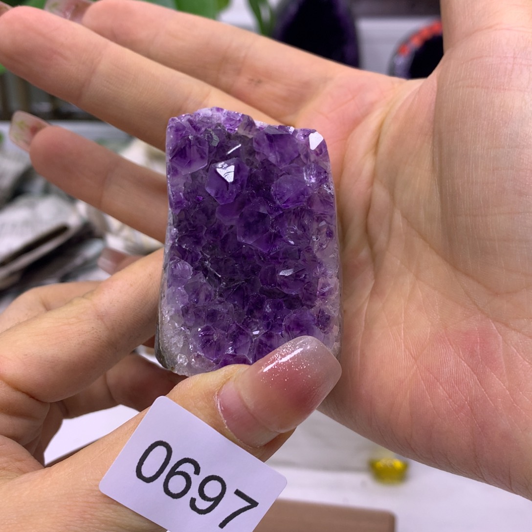未镶嵌紫晶大型摆件（非配饰）697