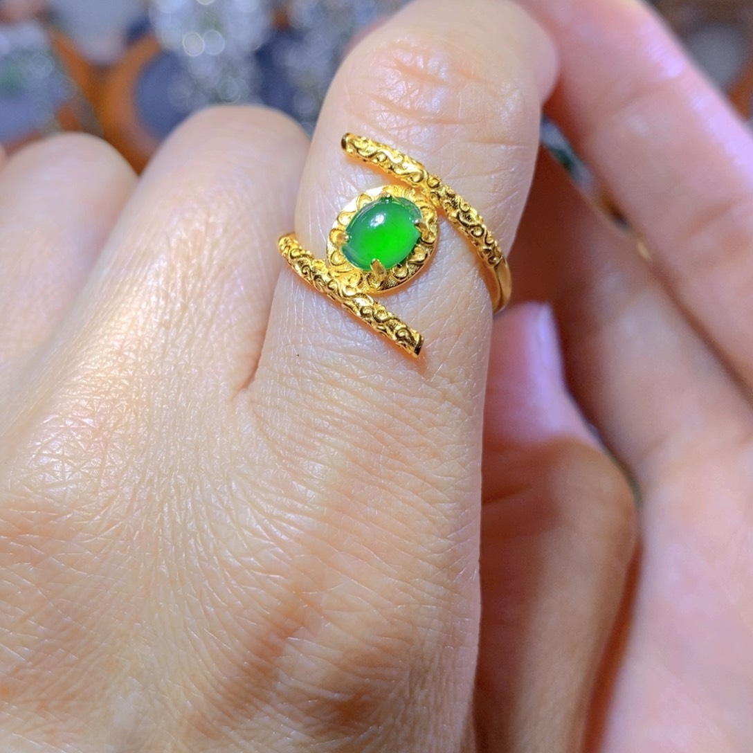 翡翠颈饰银S925镶嵌天然翡翠