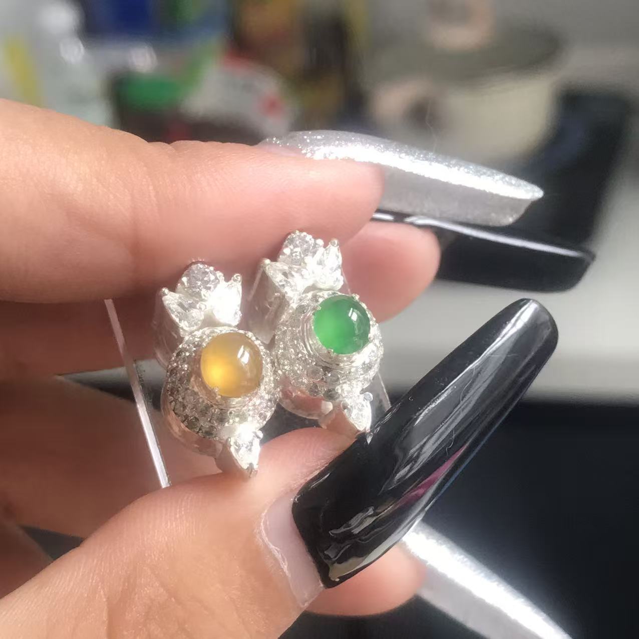 缅甸纯天然翡翠戒面