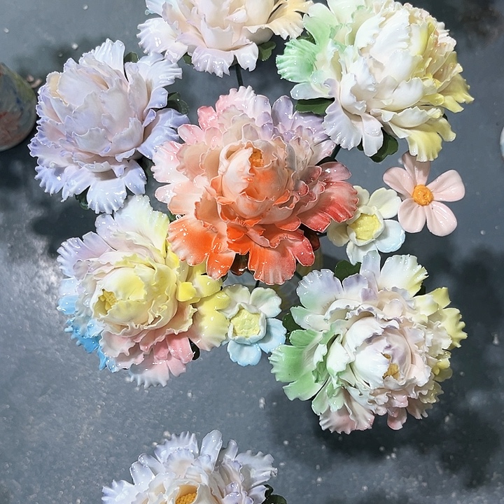 粉色系，连花带盆陶瓷花束，永生花