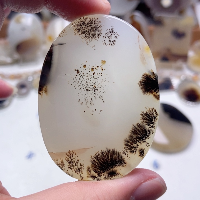 【闪购商品】玛瑙/玉髓颈饰未镶嵌