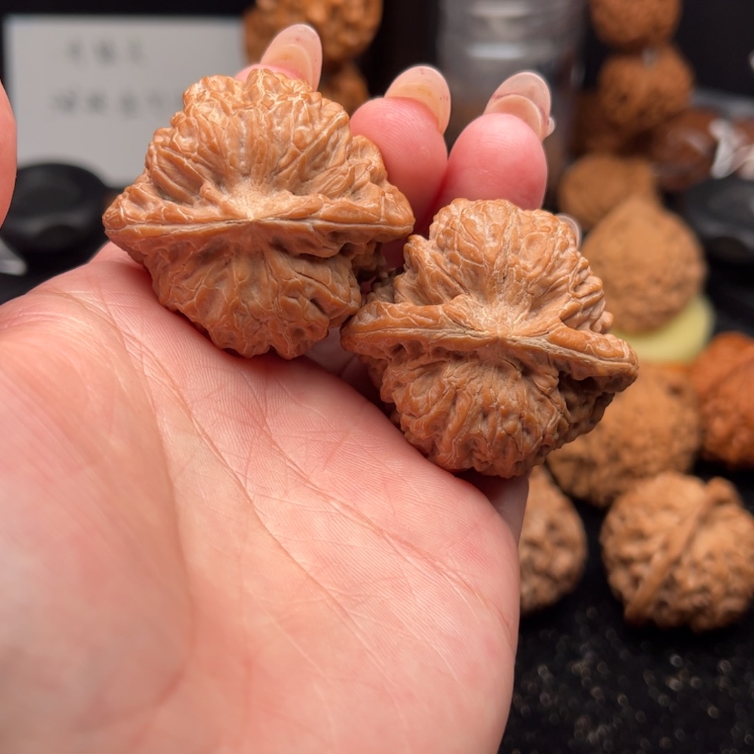 把件核桃黑马狮子头42