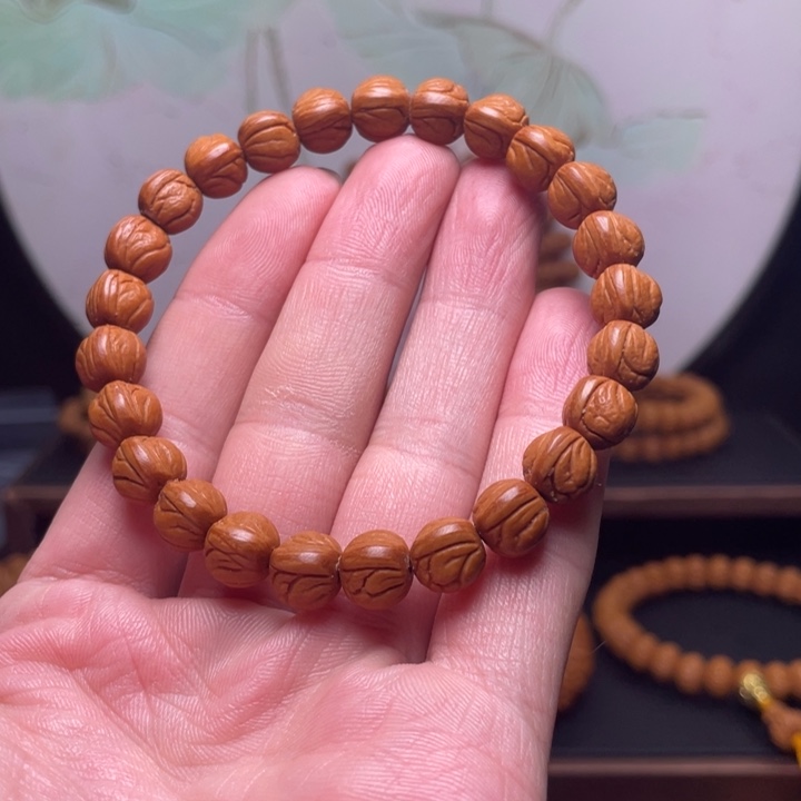 ༺***༻手串桃核9.5玉龙脊手串