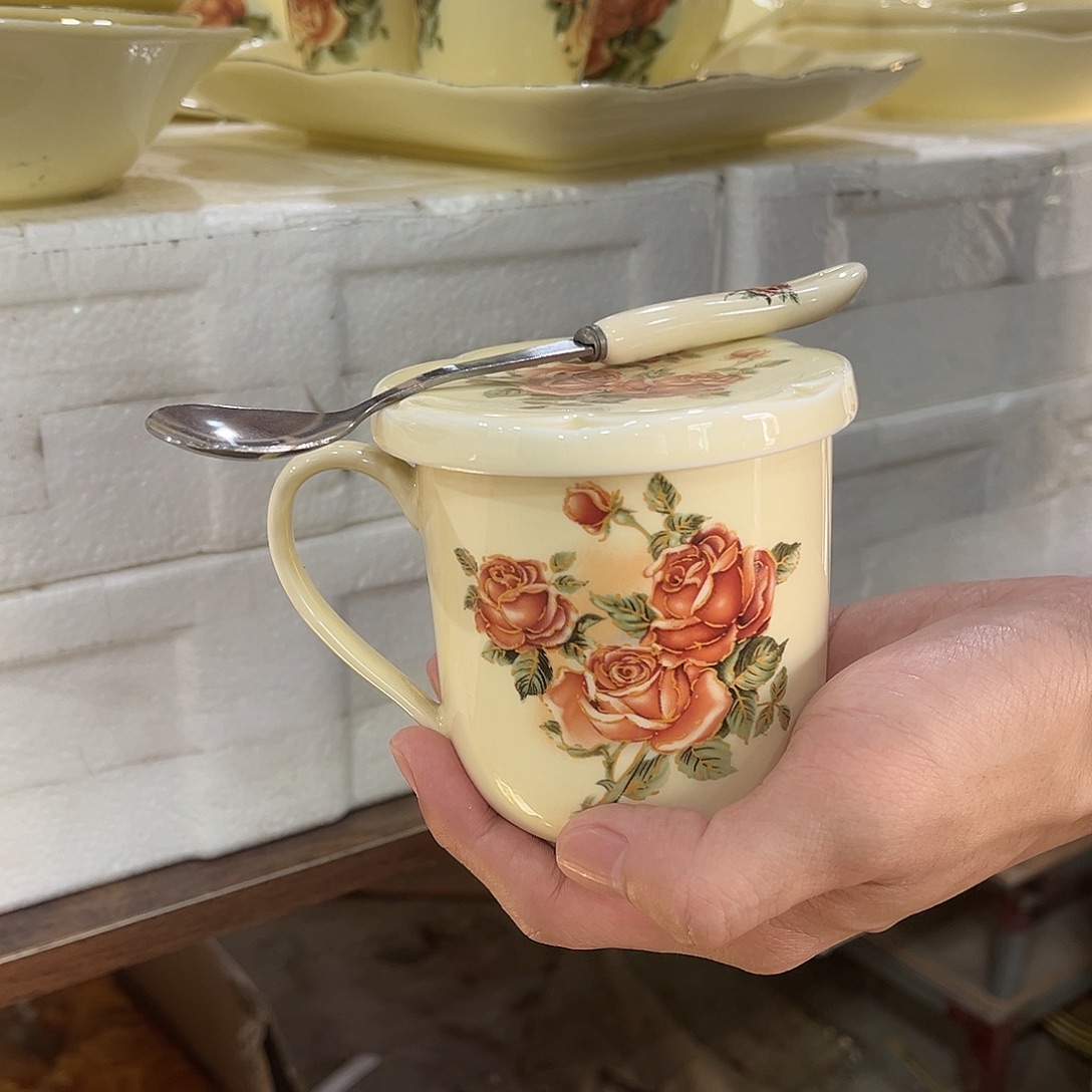 星博陶瓷有限公司